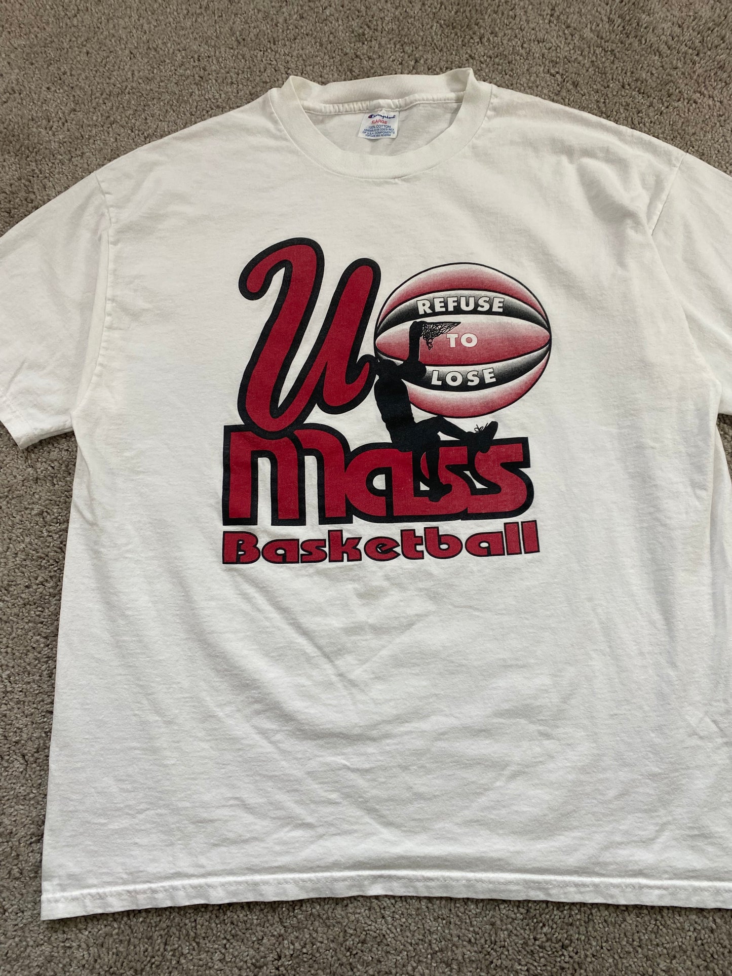 UMass Minutemen Basketball 90’s Champion T-Shirt XL
