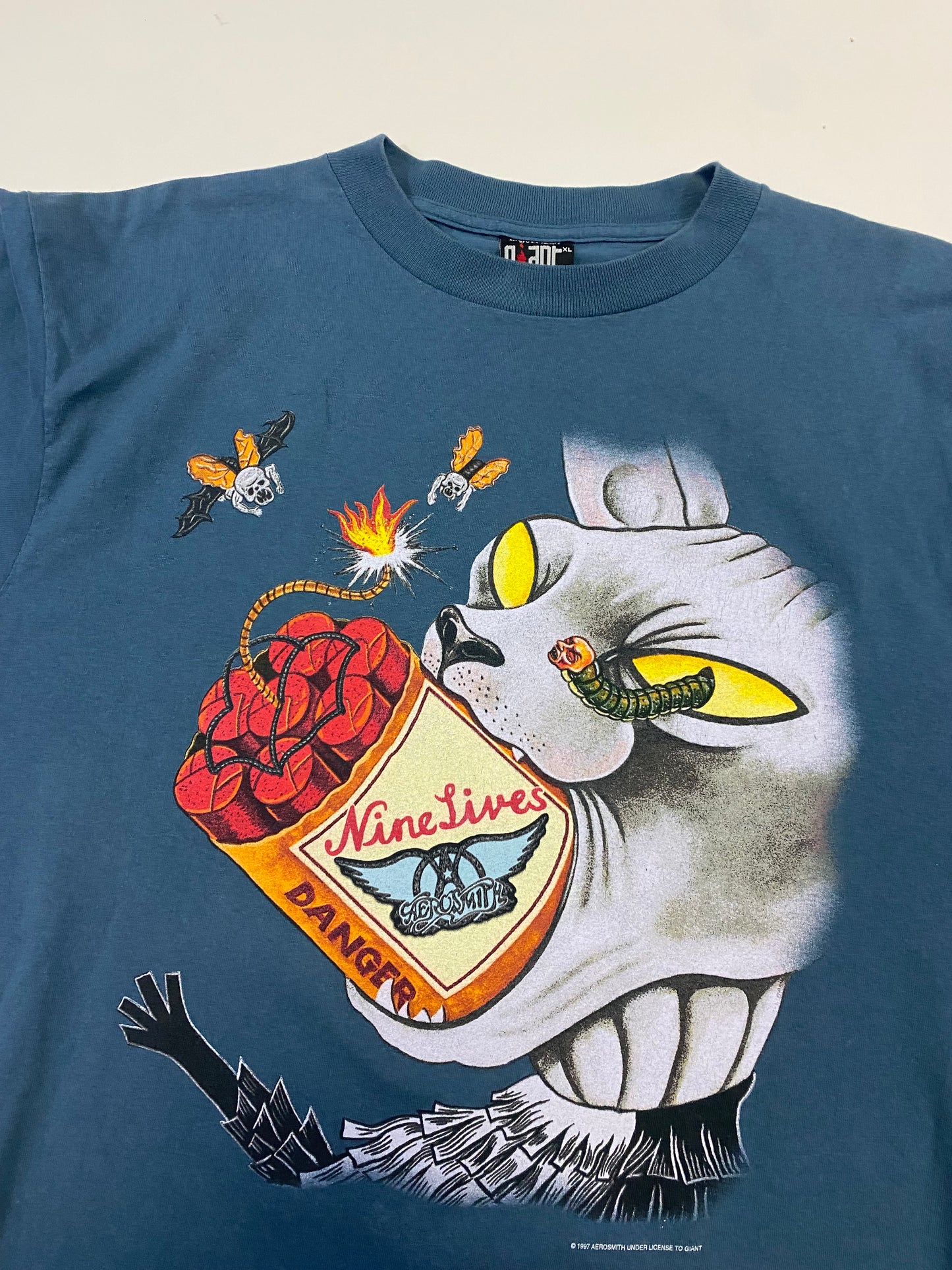 1997 Aerosmith 9 Live Tour T-Shirt XL