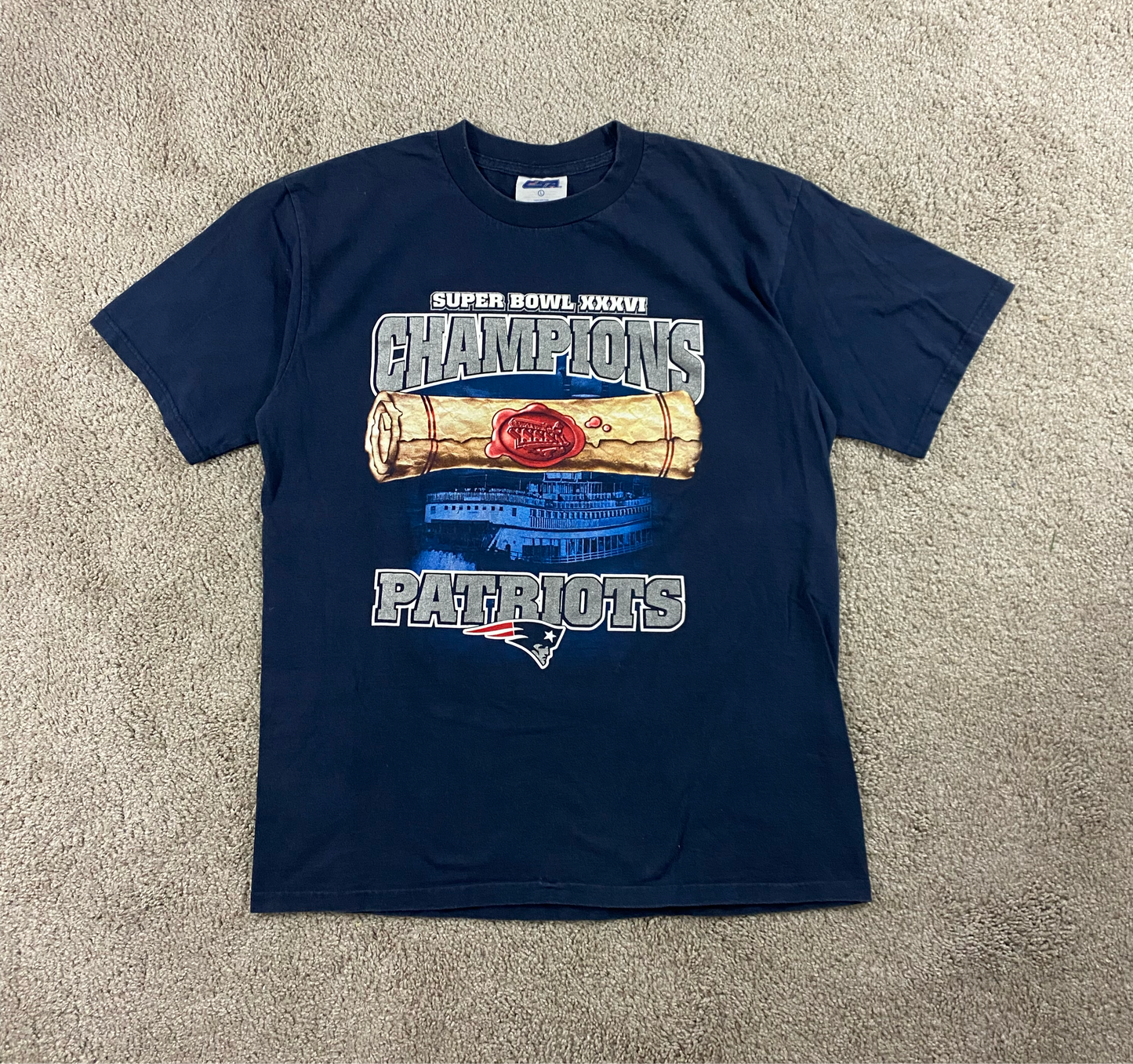 New England Patriots 01-02 Super Bowl Champs T-Shirt L