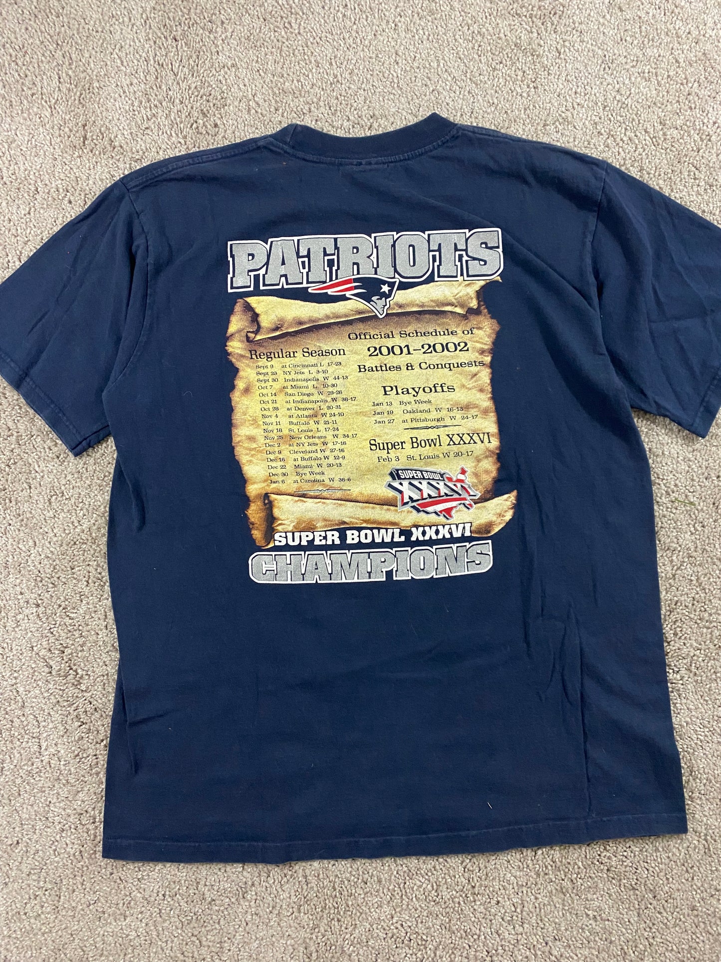 New England Patriots 01-02 Super Bowl Champs T-Shirt L