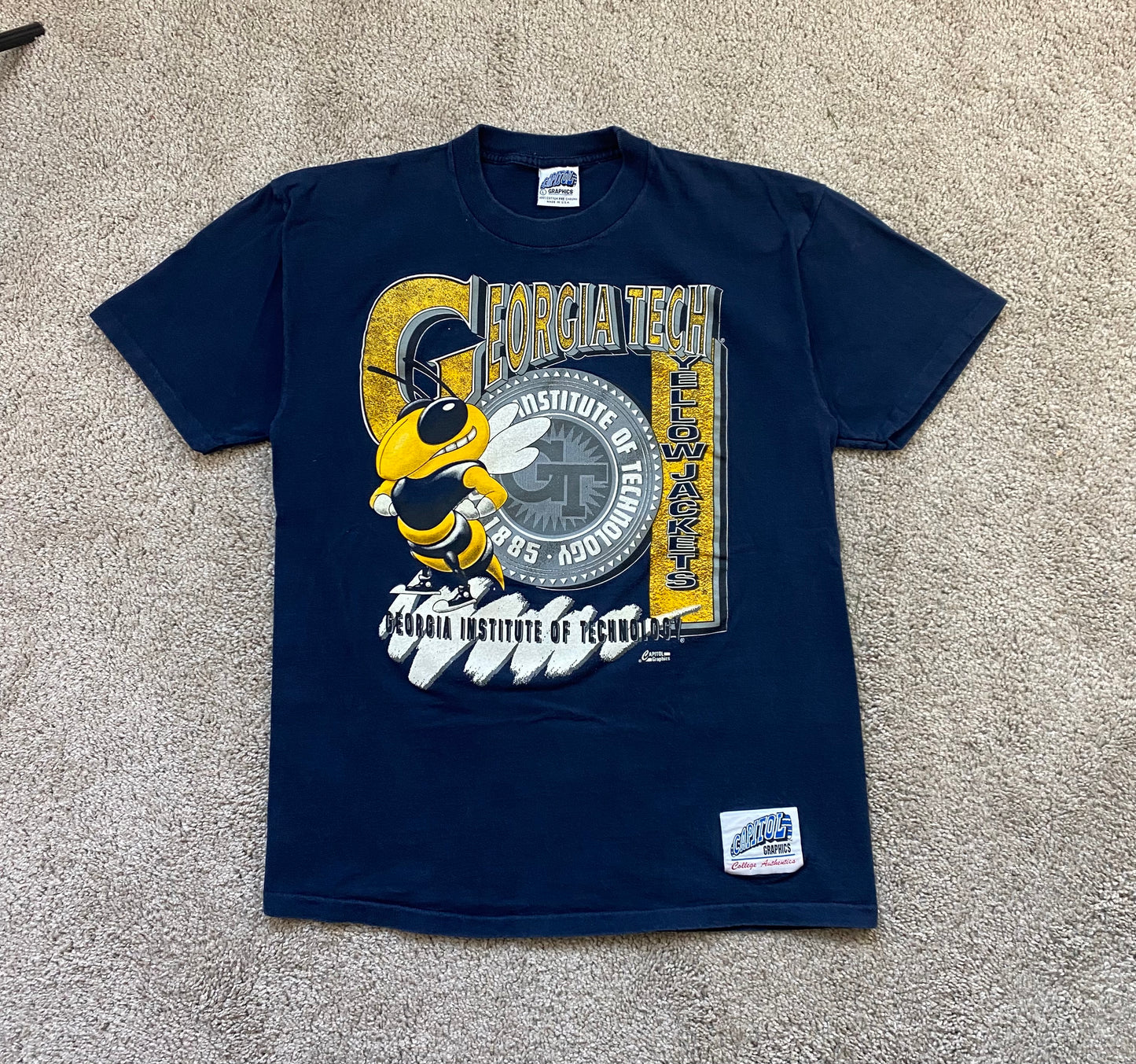Georgia Tech YellowJackets Capital Graphics T-Shirt L