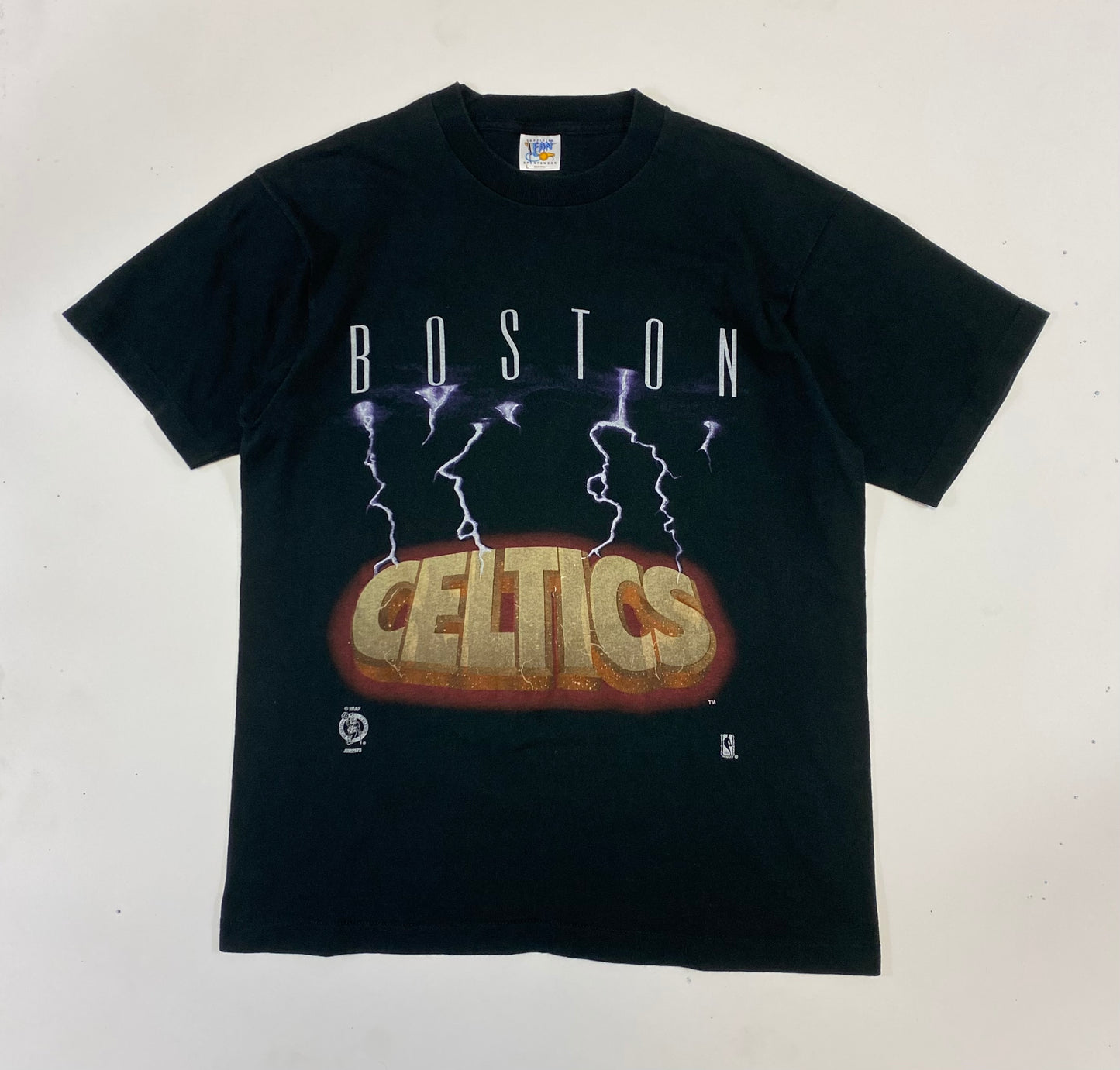 1990’s Boston Celtics Official Fan Lightning T-Shirt L