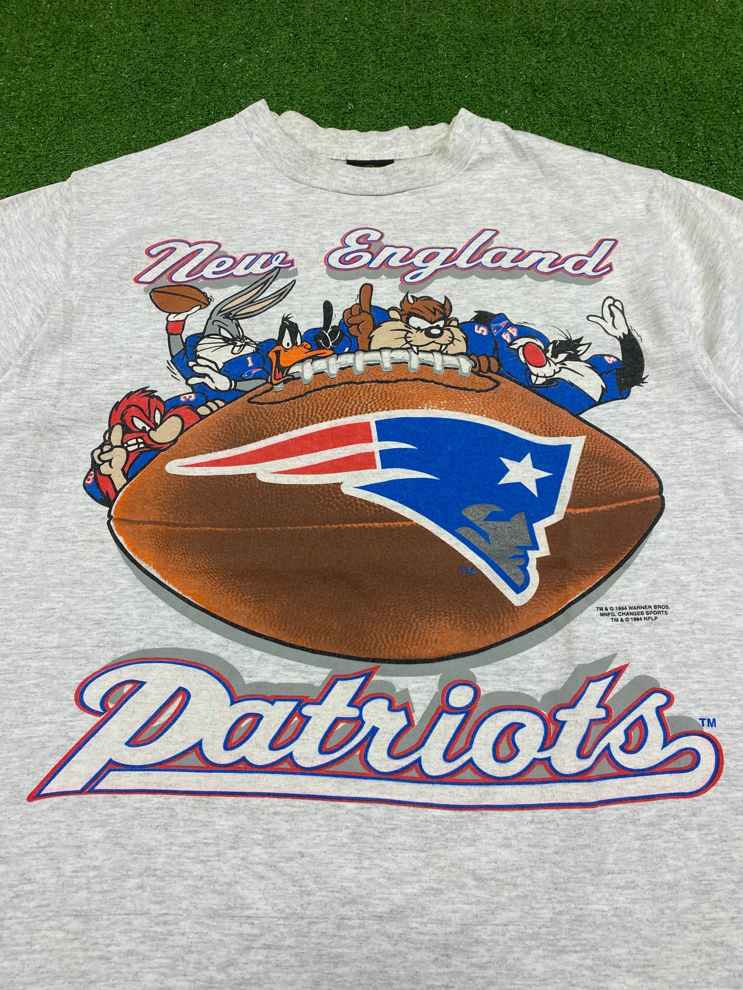 1994 New England Patriots Looney Tunes T-Shirt XL