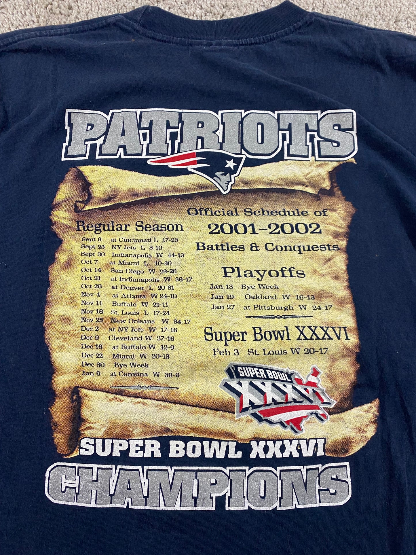 New England Patriots 01-02 Super Bowl Champs T-Shirt L