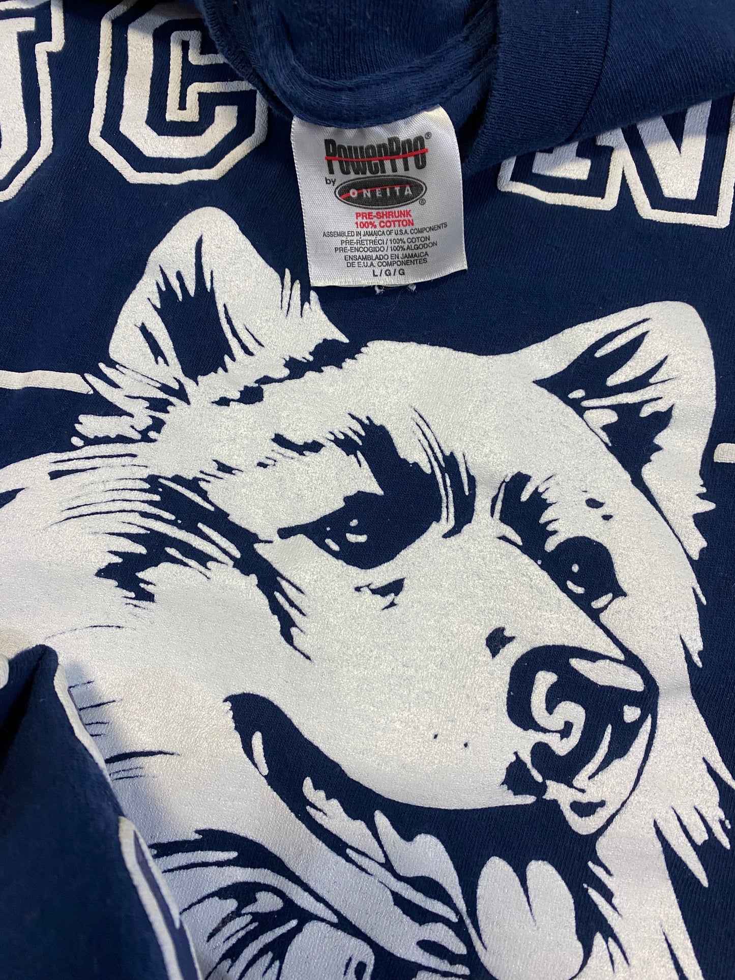 1990’s UConn Huskies T-Shirt