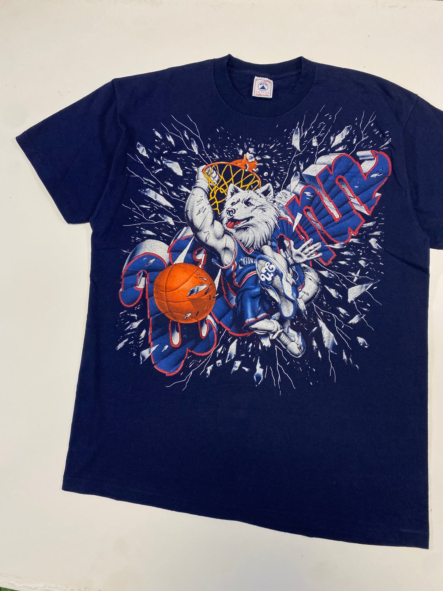 1990’s UConn Huskies Shattered Backboard T-Shirt
