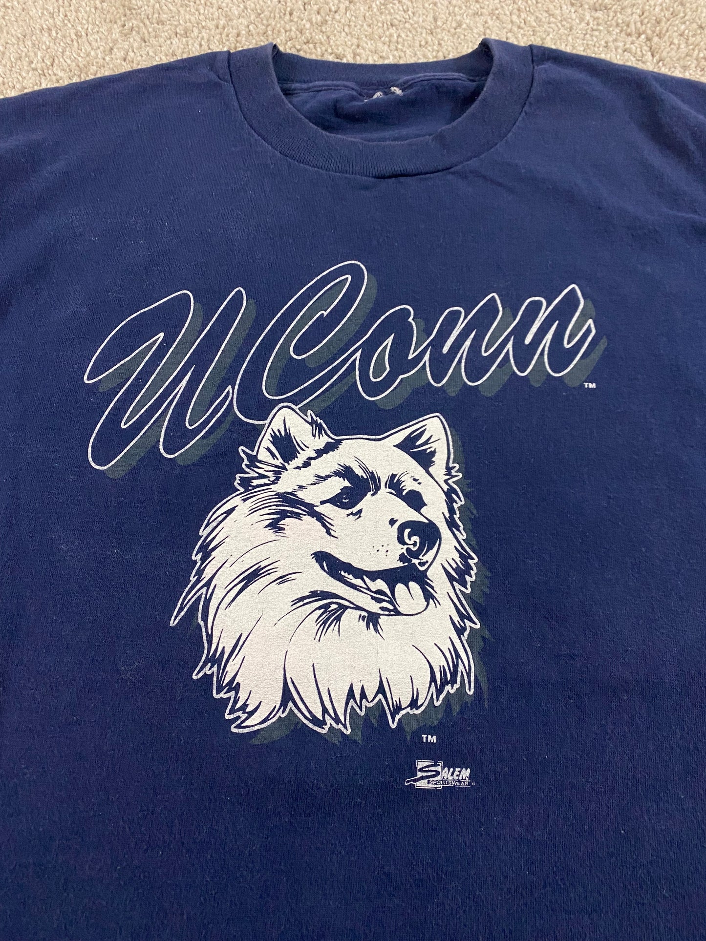 UConn Huskies Salems Sportswear 90’s T-Shirt XL