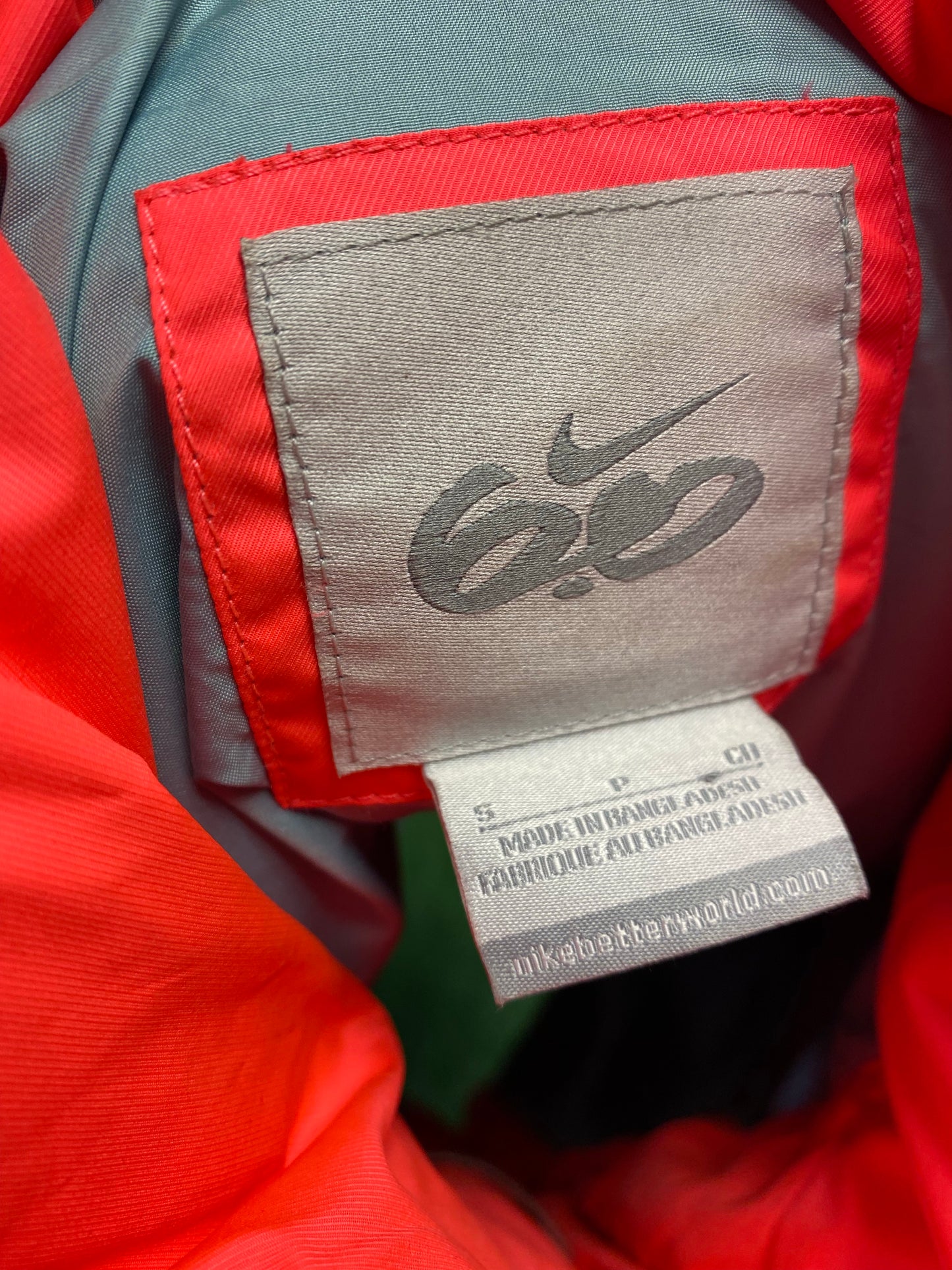 2011 Nike 6.0 Women’s Bubble Vest