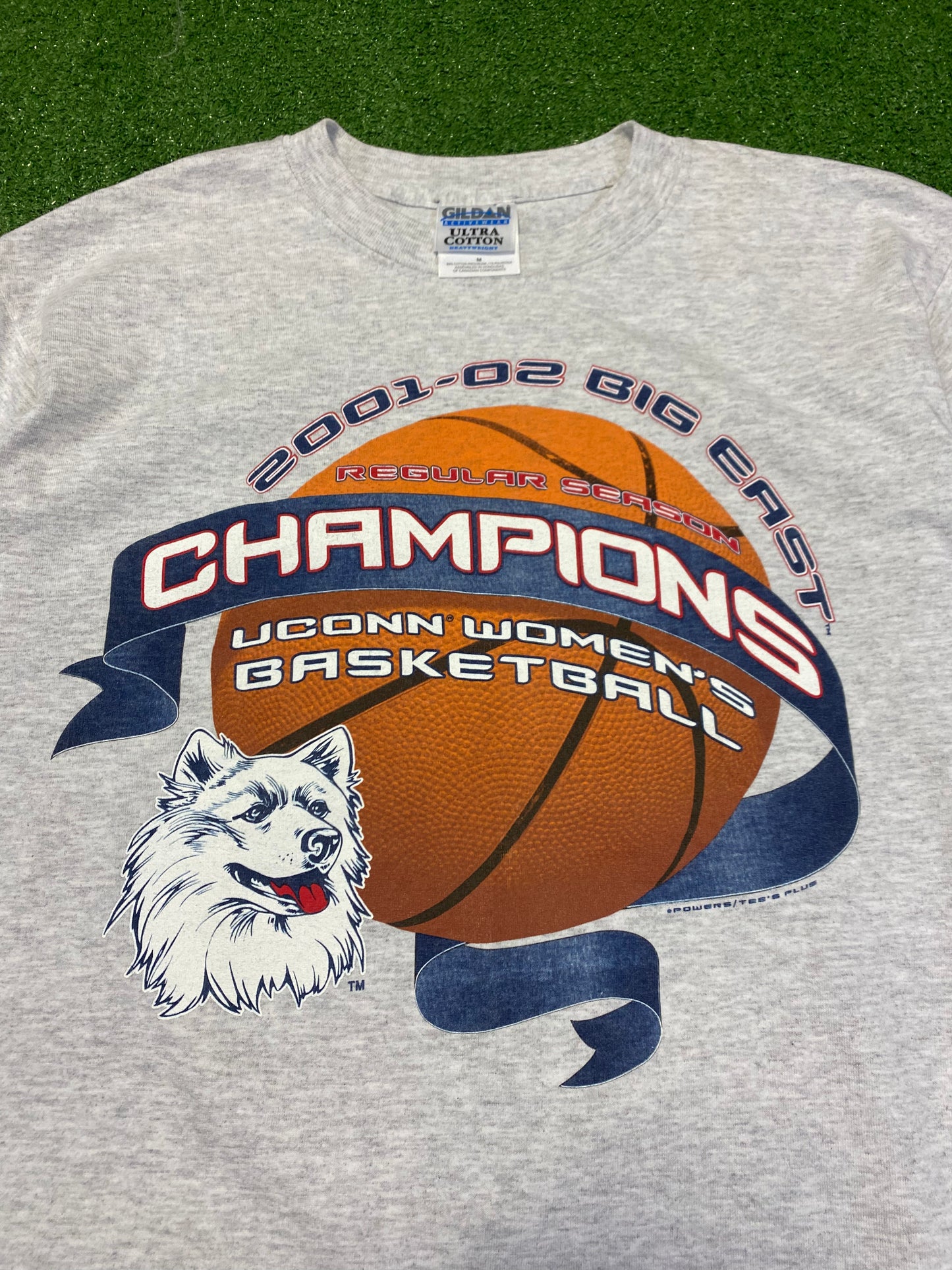 2001-02 Big East Champs UConn Huskies T-Shirt