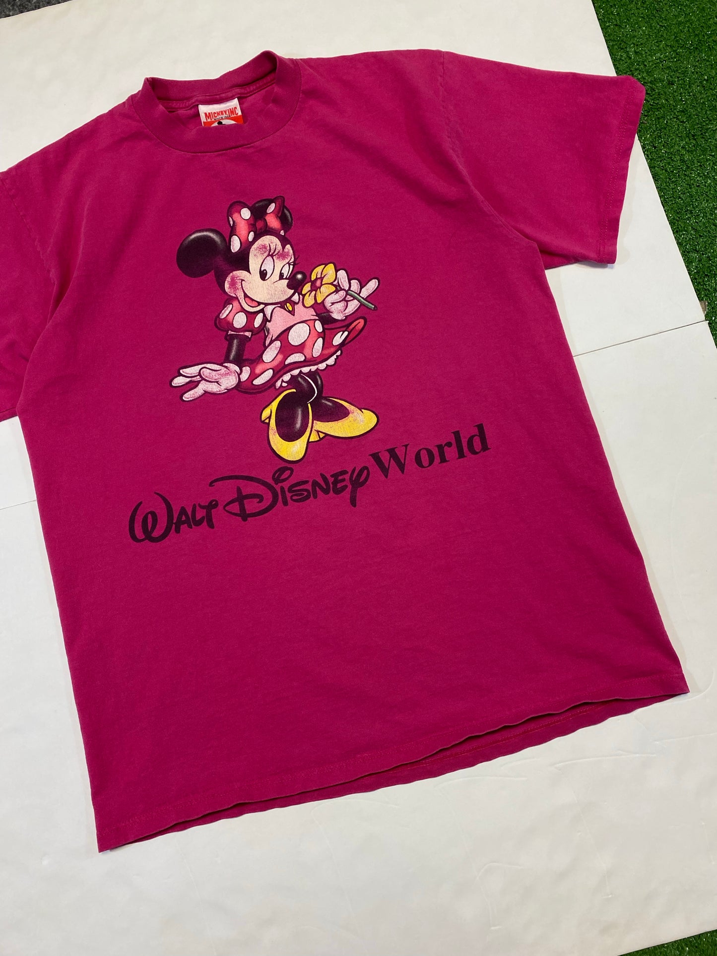 Vintage Walt Disney World Minnie Mouse T-Shirt